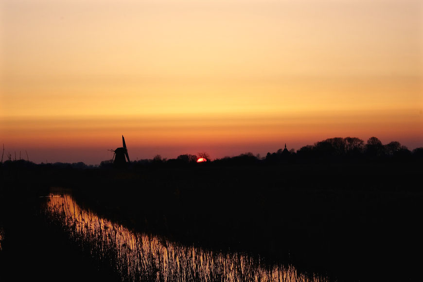 Zonsopkomst in Noorddijk, Groningen